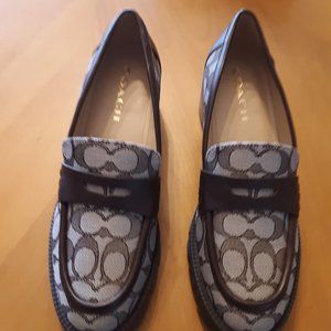 Coach Cora Jacq Loafer